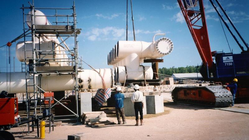 Finger slug catcher 2002 large diameter 42inch isolated sludge system 07