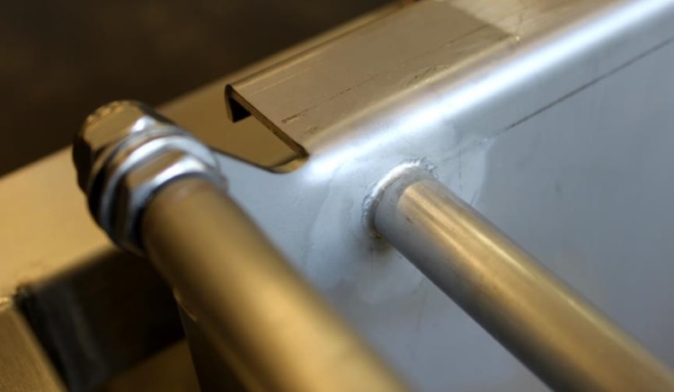 High Level Walkway Stainless Steel Structures: Welding seam of main steel structures Welding Electrode Grade A302 and A312 by qualified welders as per WPS/PQRs