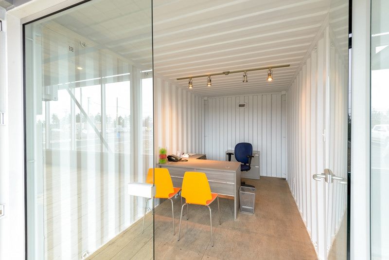 7 reception room single 20 foot container