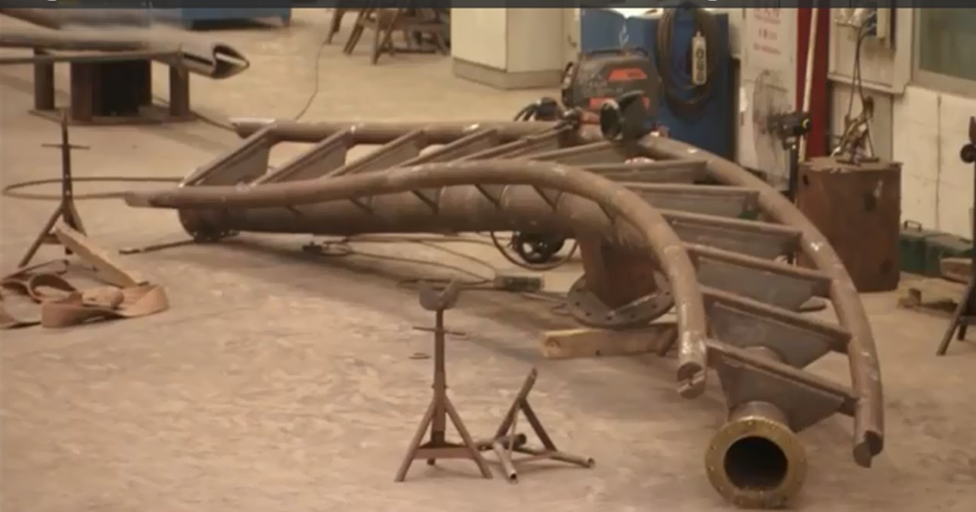 13 roller_coaster_manufacturing Dynamic fatigue lift assurance