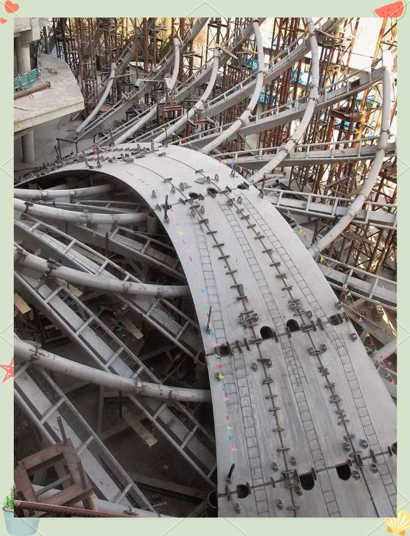 34 curved plate work erection at site