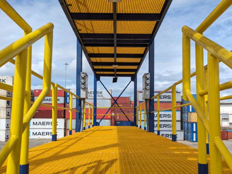 Refrigerated Container Reefer Rack Gantry Yard Steel Structure Connections Manzanillo Terminal,Panama | Made In China ZHM